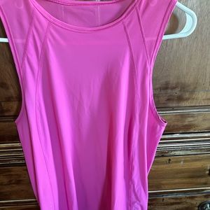 Lululemon Sculpt tank. Beautiful!!